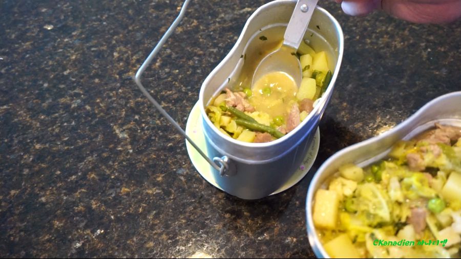 (브금) [덕국음식] 2차대전 독일군 채소스튜 & 피셸스타이너 아인토프_129.jpg