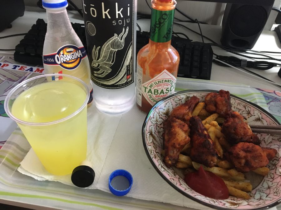 2021-01-2422-35-11 소주 Tokki Soju 토끼 소주.jpg