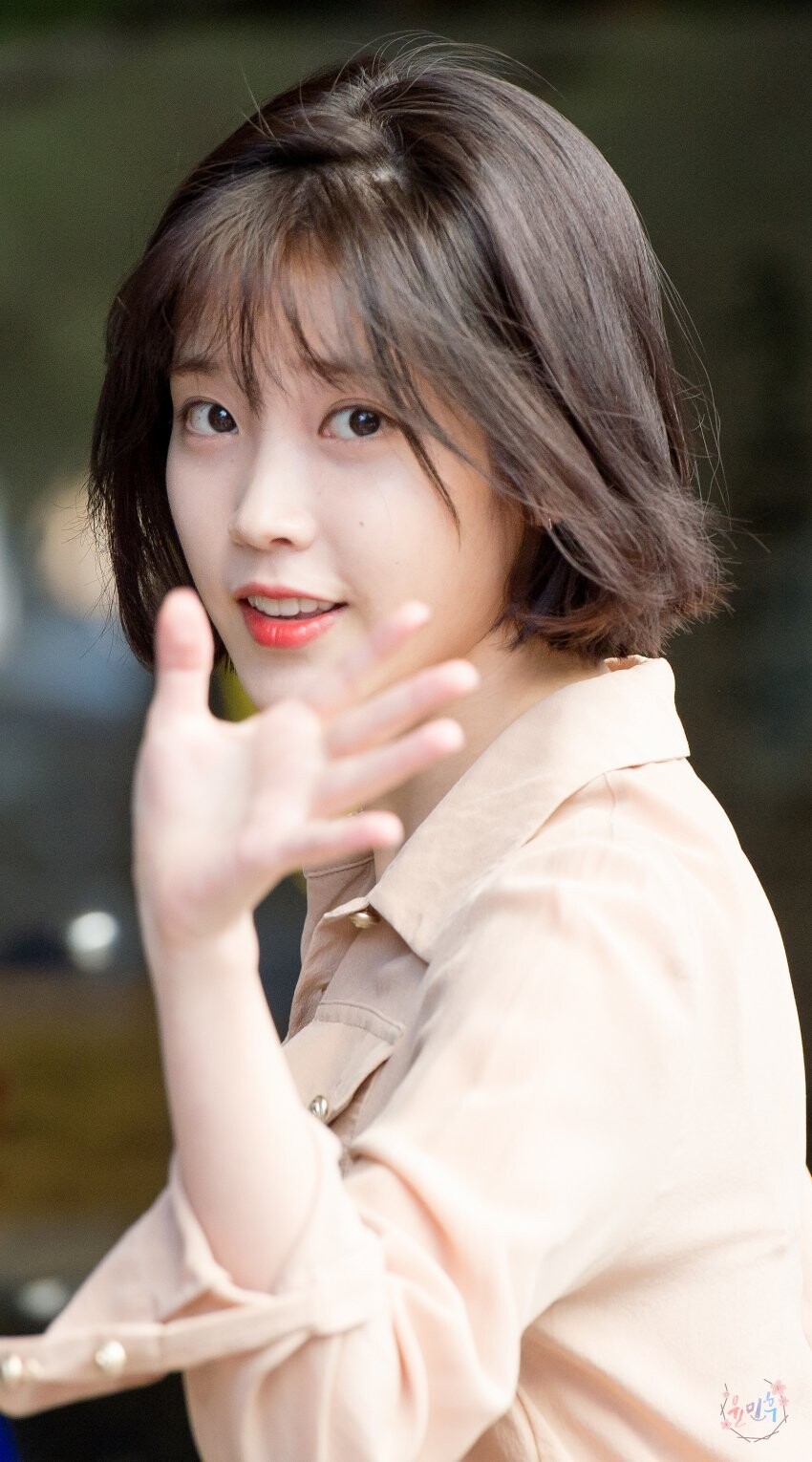 아이유) 단발머리 모음_9.jpg