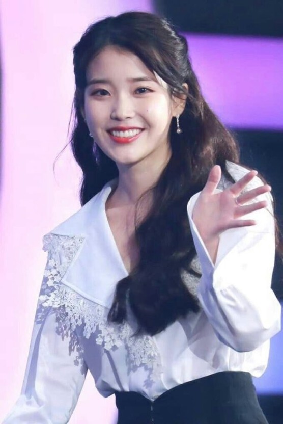 아이유 반묶음_1.jpeg