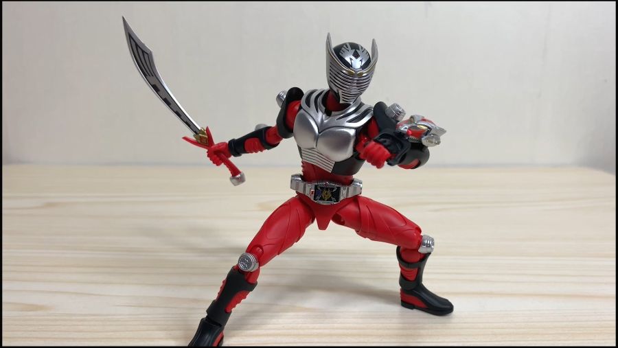 [피규어라이즈 스탠다드] 가면라이더 류우키_23.jpg