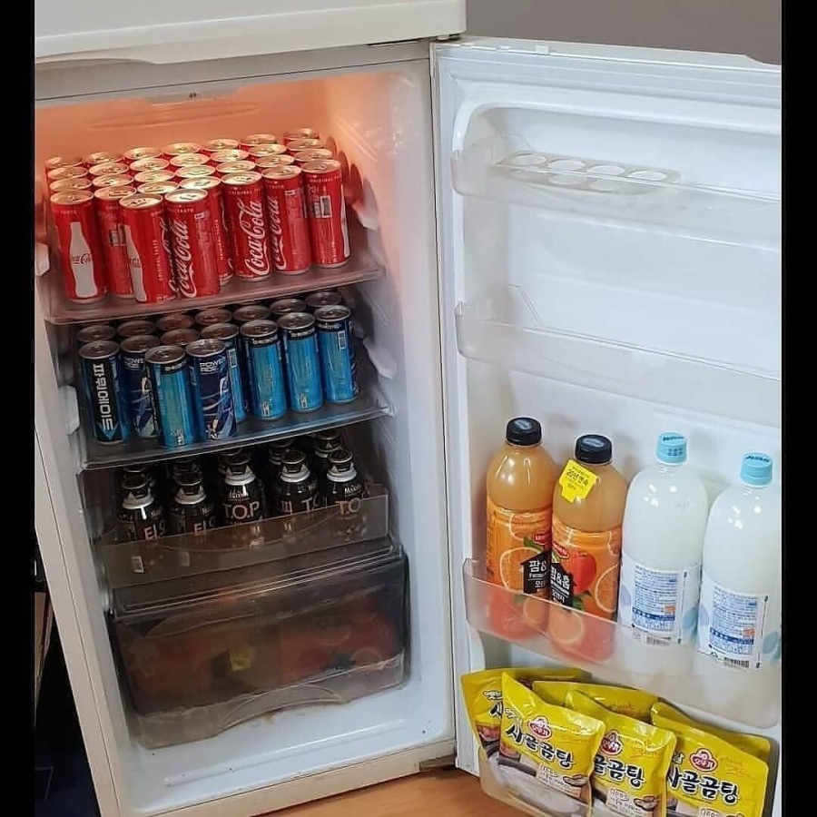 자취방에 생필품 채워주는 친구.jpg_5.jpg