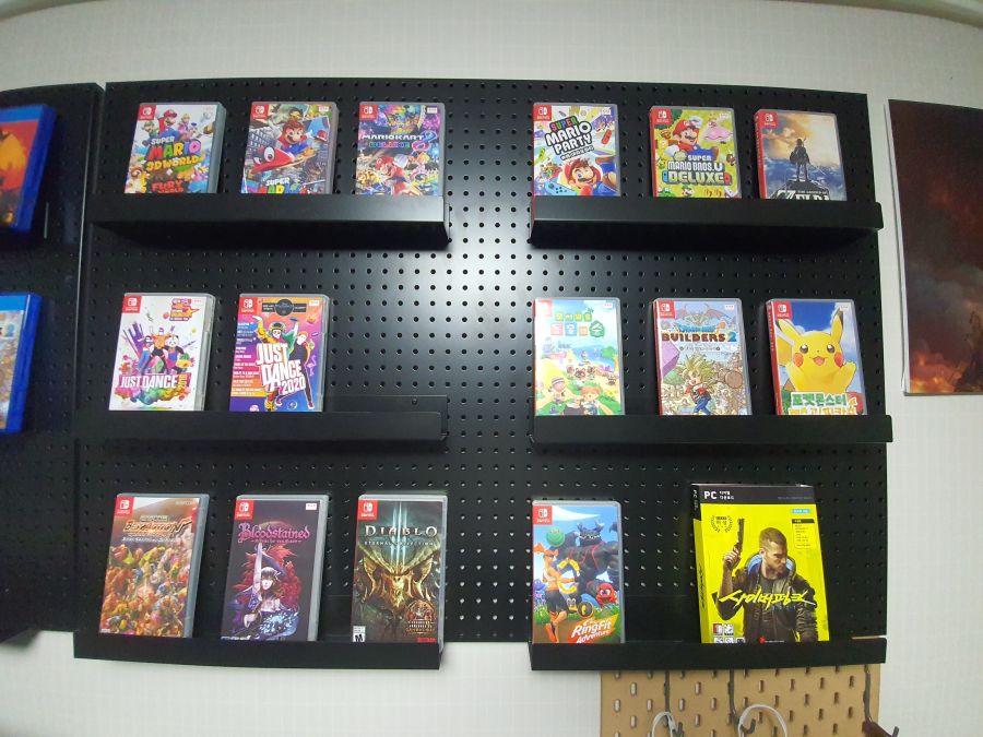 2평 약간넘는 작은방에 모든것 쑤셔넣기_7.jpg