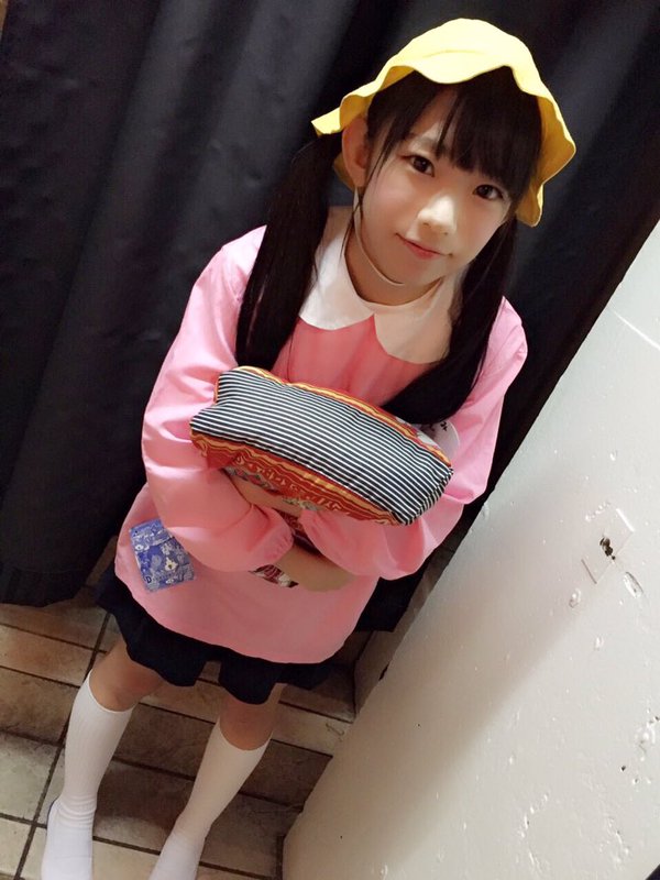 후방) 현실 로리거유_4.jpg