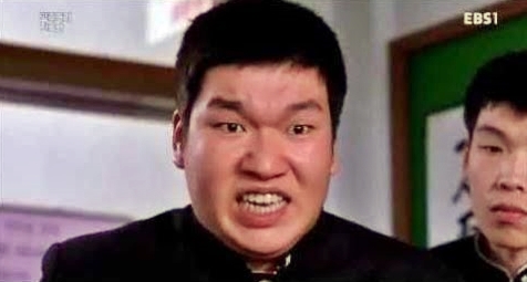 베스트 말죽거리 잔혹사에 나온 햄버거_1.jpg