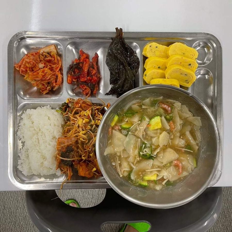 이번에 터져버린 해군 식단.jpg_2.jpg