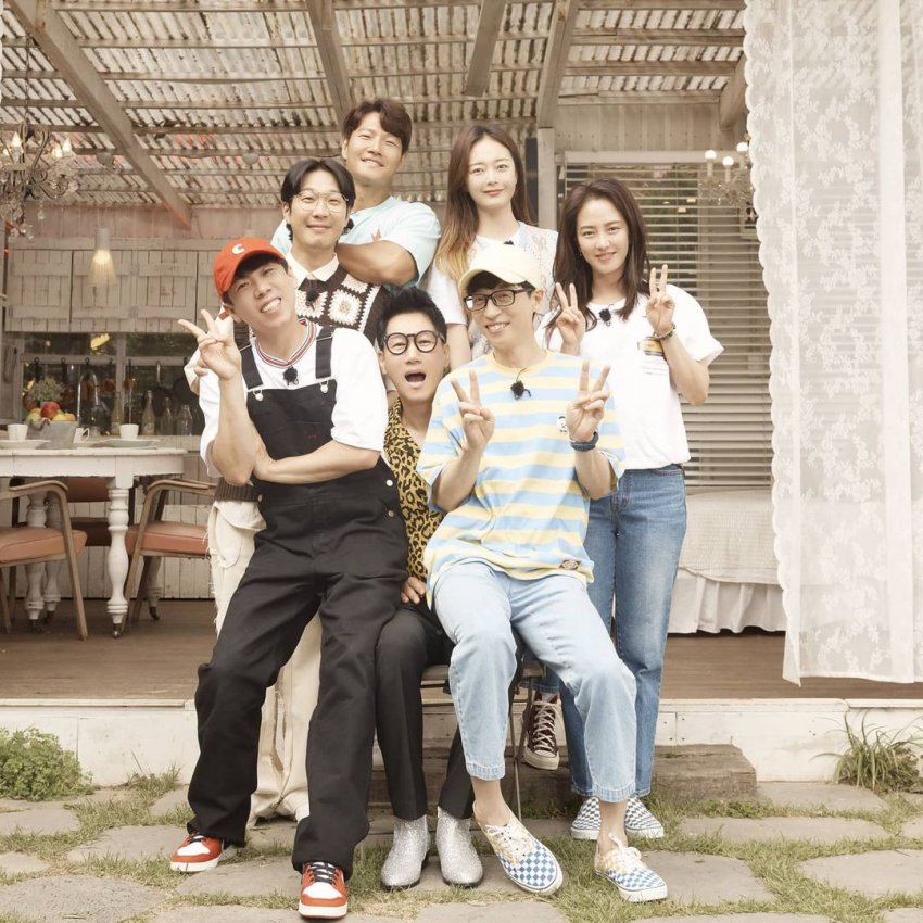 런닝맨) 어제자 새로 찍은 단체사진_2.jpg