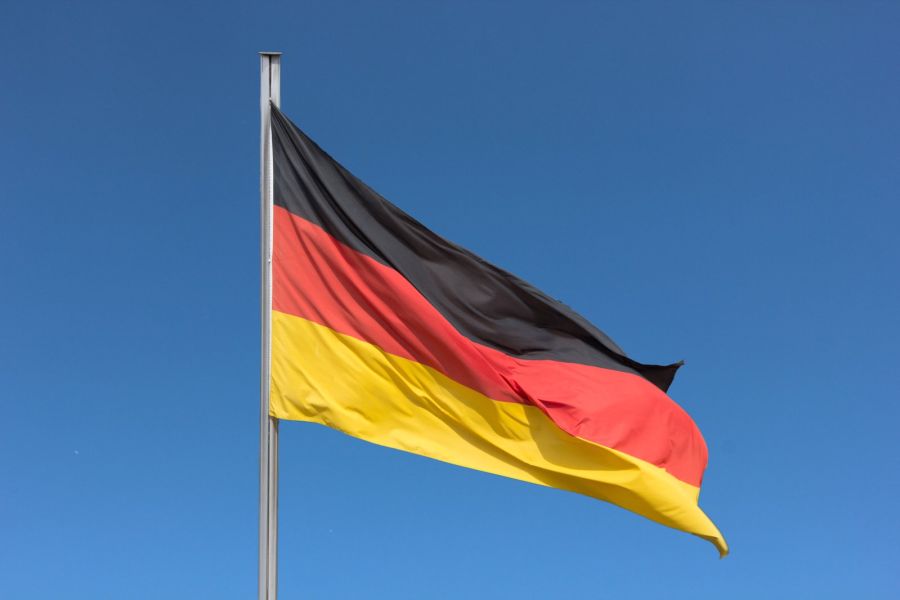 german-flag-1142225.jpg