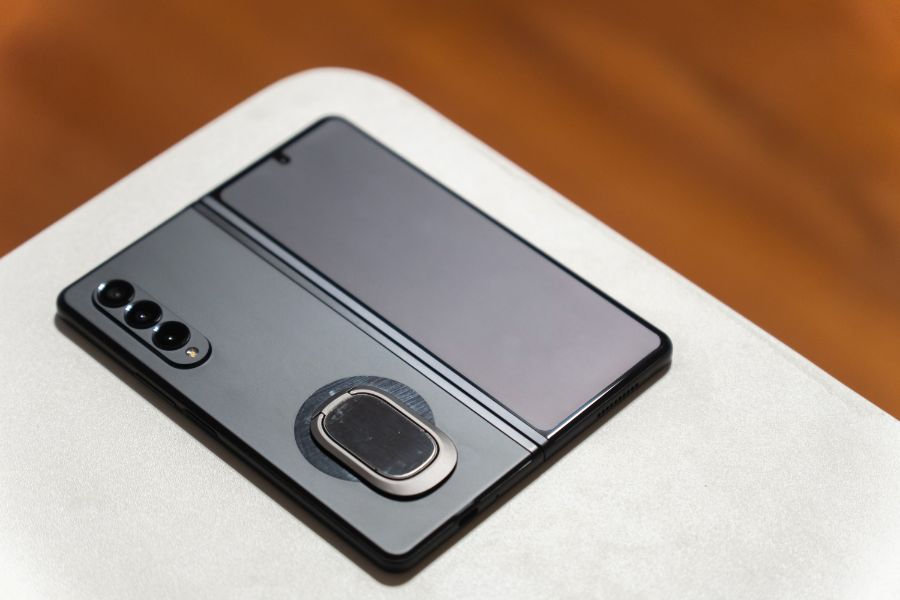 갤럭시 Z 폴드 3 악세사리 사용기 - 무광 액정 필름, 스마트링_1.jpg