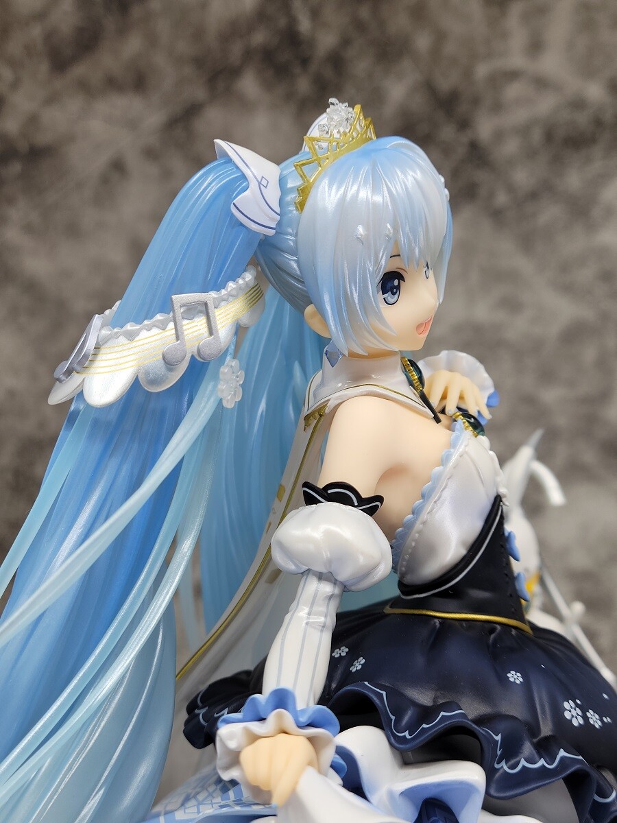 [굿스마일] 유키미쿠 2019 1/7 Snow Pricess_22.jpg