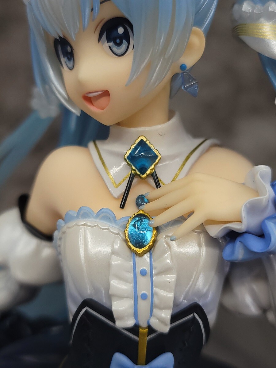 [굿스마일] 유키미쿠 2019 1/7 Snow Pricess_53.jpg