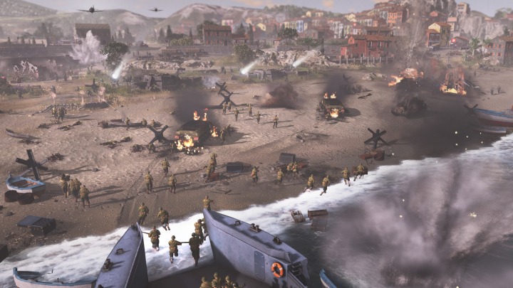 01_COH3 Beach Landing.jpg