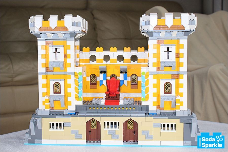 lego Lion Castle MOC_IMG_9226.JPG