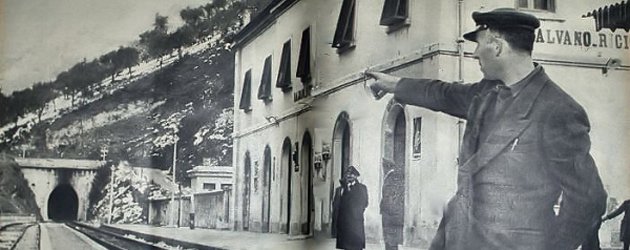 Balvano-Ricigliano_railway_station_(1944).jpg