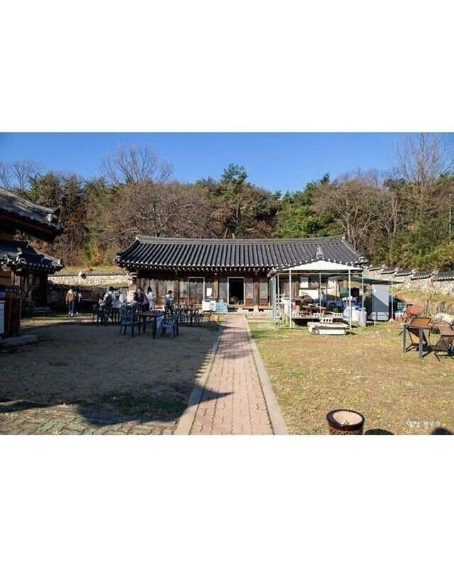 한국의 오싹한 골목길_5.jpeg