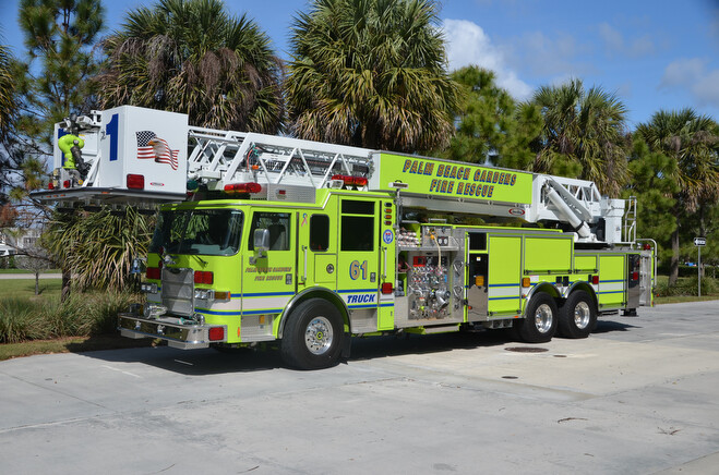 의외로 미국 소방차에는 색상 규정이 없다고 함_5.jpeg