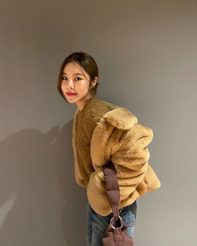 220112.휘인.인스타그램 2.jpg