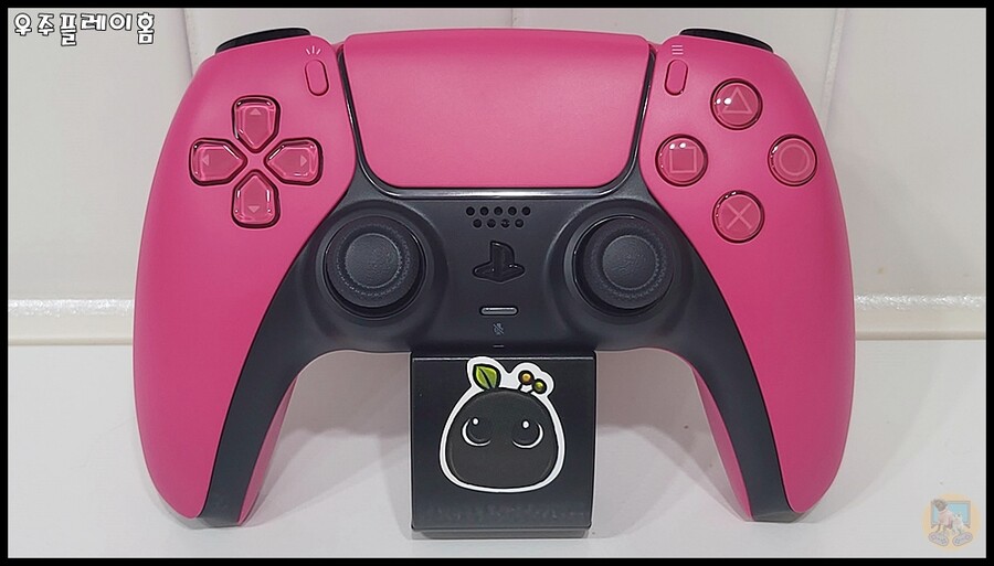 PS5 갤럭시 컬렉션 듀얼센스 컨트롤러 5종 리뷰 패드 그만사야겠습니다 .._11.jpg