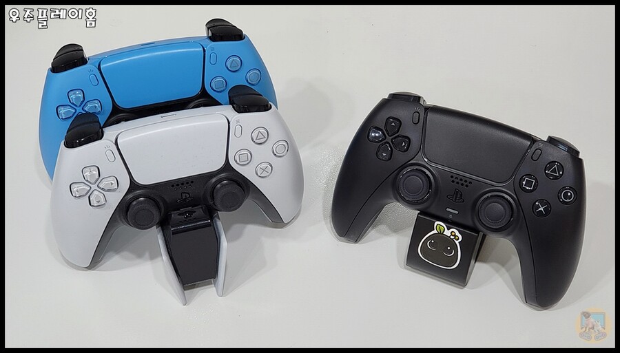 PS5 갤럭시 컬렉션 듀얼센스 컨트롤러 5종 리뷰 패드 그만사야겠습니다 .._23.jpg