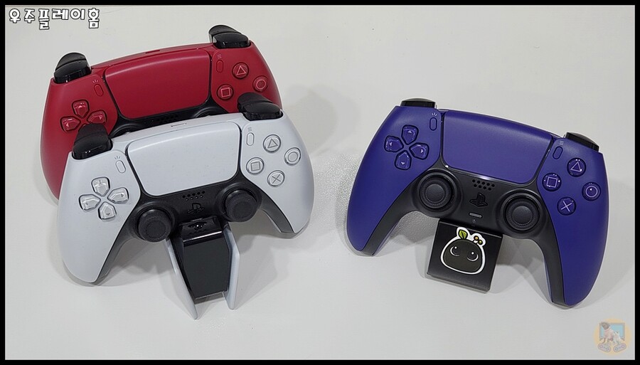 PS5 갤럭시 컬렉션 듀얼센스 컨트롤러 5종 리뷰 패드 그만사야겠습니다 .._24.jpg
