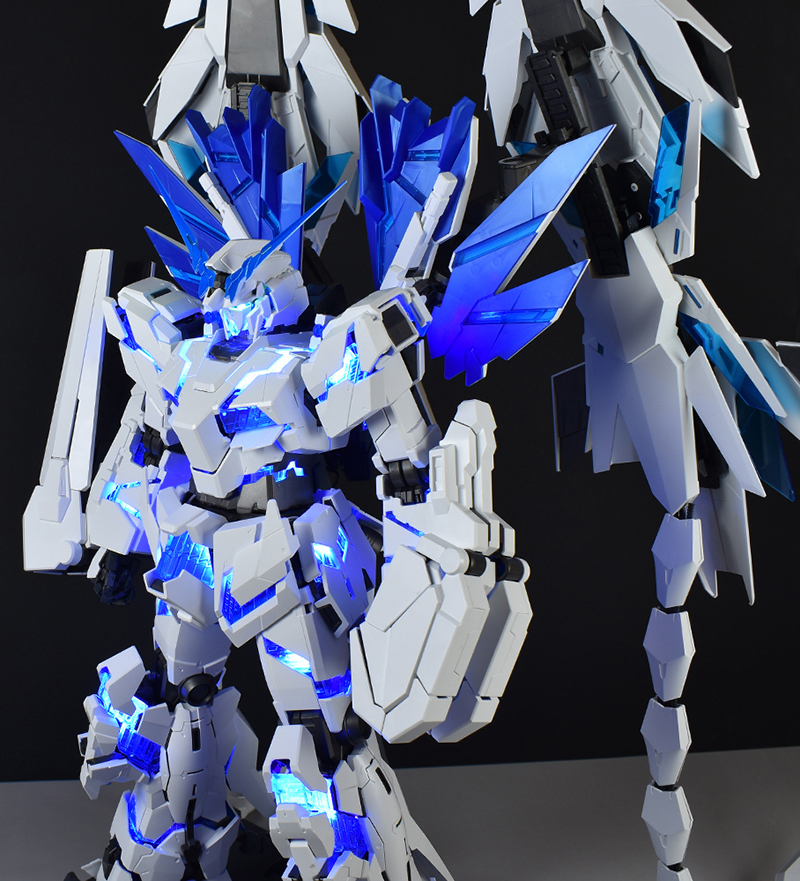 PG 유니콘 건담 퍼펙티빌리티 해외 리뷰 [디스트로이 모드] (스크롤 주의)_62.jpg