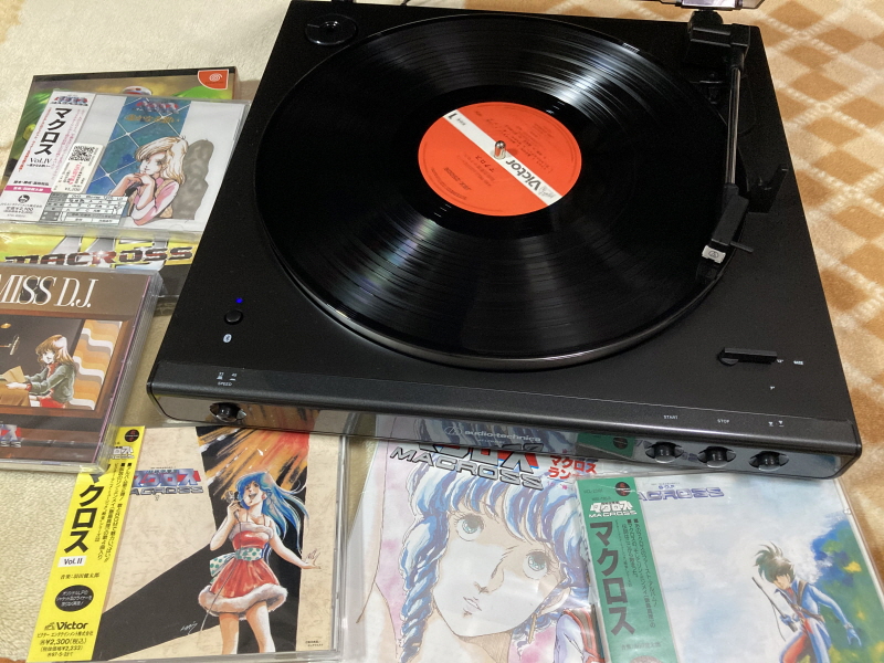 마크로스 "천사의 그림물감" 레코드판 with Game~_146.jpg