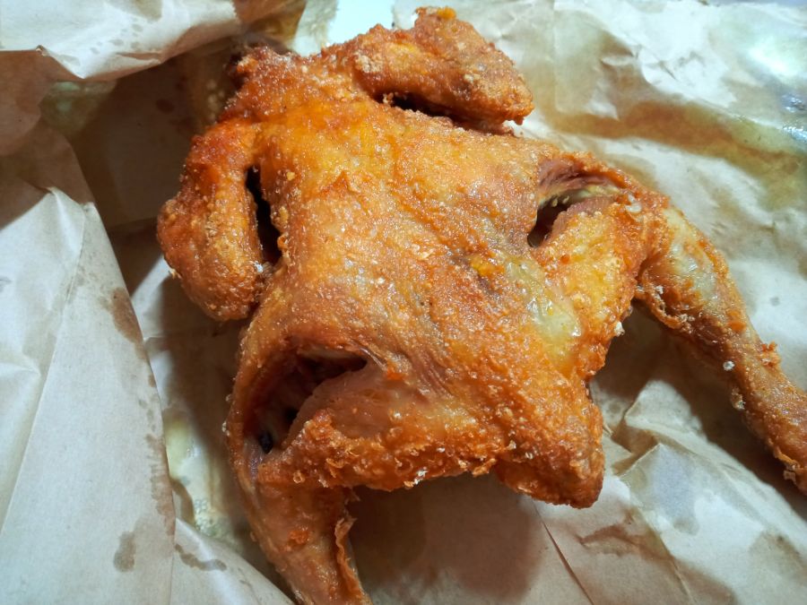 옛날통닭과 돈까스 등등