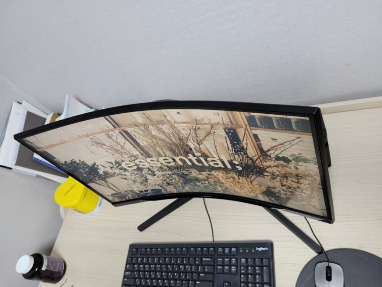 27인치 커브드 게이밍 모니터 리뷰 [삼성 오디세이 G5 C27G54TQW]_5.jpg