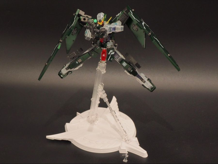 MG 건담 듀나메스 [클리어 컬러] 샘플 사진_3.jpg