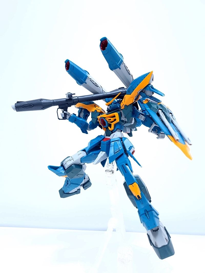 [풀메카닉스] GAT-X131 캘러미티건담 액션샷_5.jpg