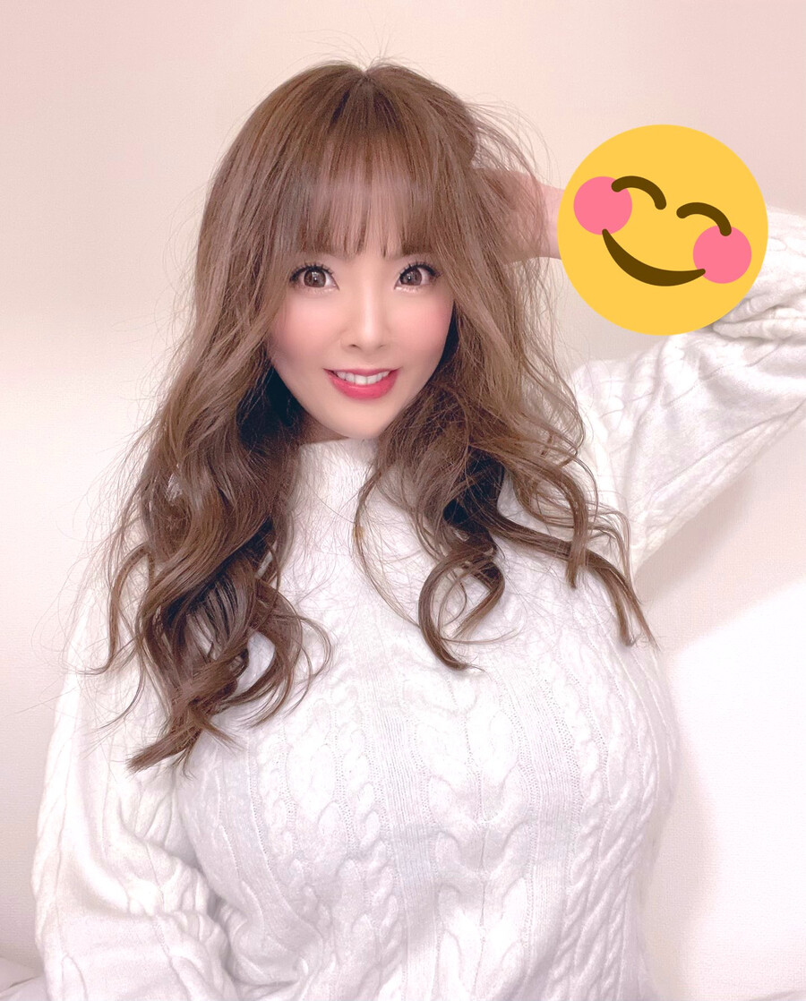 4월에 또 다른 AV 배우분도 은퇴하심 | 유머 게시판 | RULIWEB