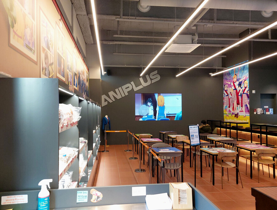러브라이브! 슈퍼스타!! X 애니플러스 콜라보 카페_96.jpg
