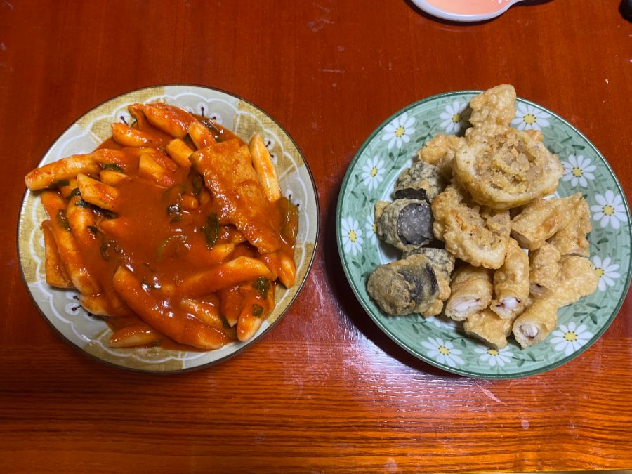 저녁으로 깻잎 떡볶이 먹었습니다. | 음식 갤러리 저녁으로 깻잎 떡볶이 먹었습니다. | 음식 갤러리 | 루리웹