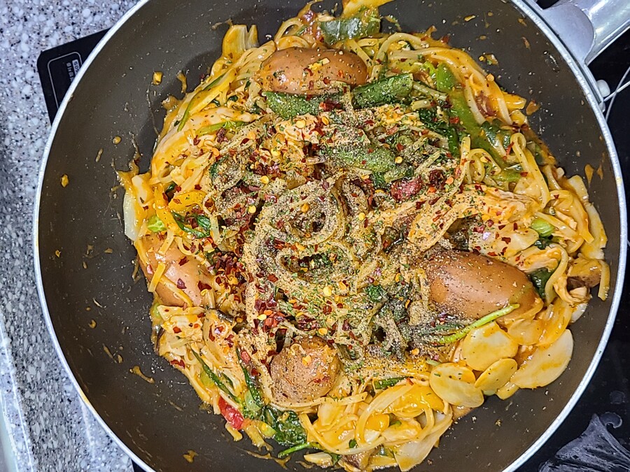 자취하면서 해먹었던 요리(거의 다 파스타)_2.jpg