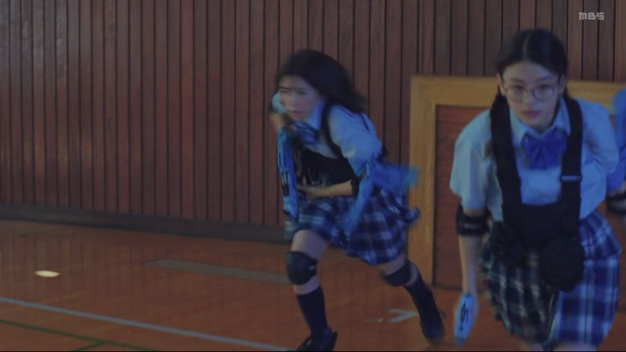 [걸 건 레이디] Girl Gun Lady - 스크롤 주의 -_140.jpg