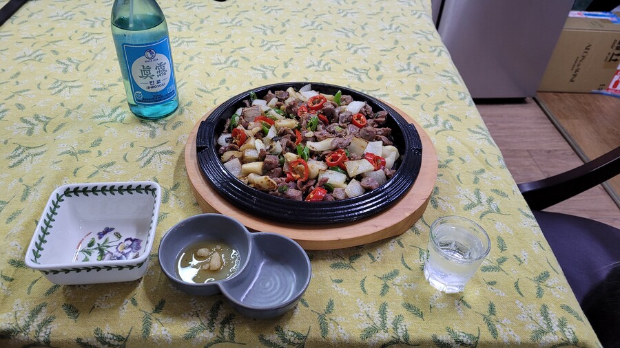 야옹이랑 먹는 닭똥집볶음_12.jpg