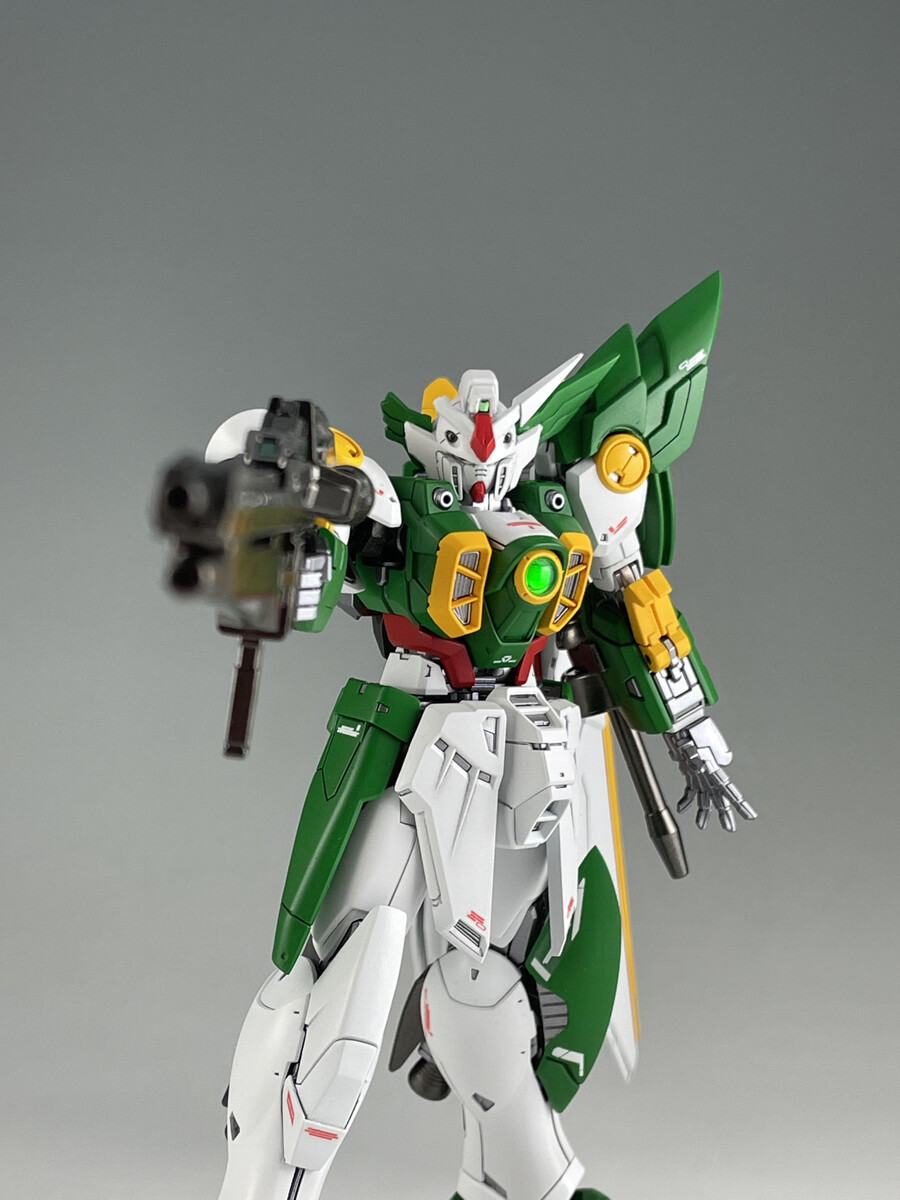 (작례펌) RG 윙건담 페니체_3.jpeg