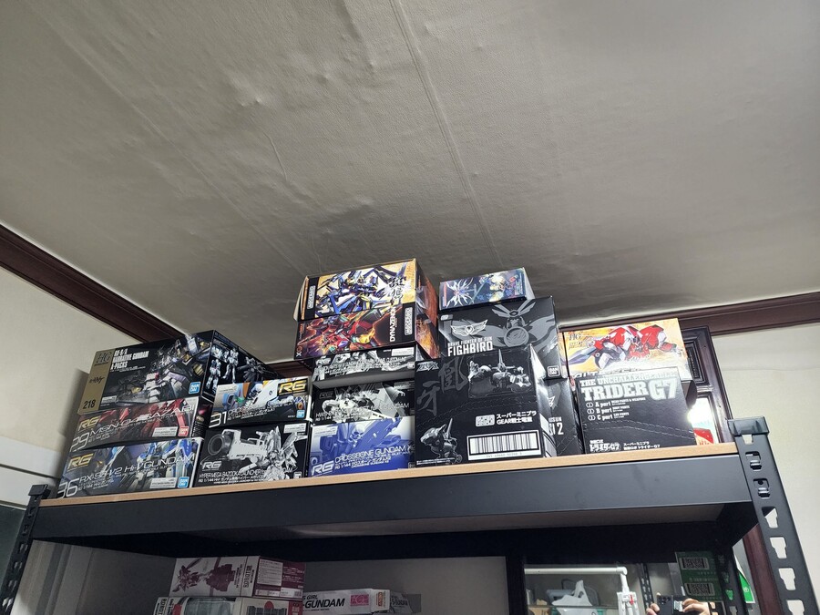 피규어 박스 정리중._3.jpg