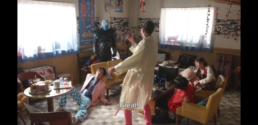 [가면라이더 리바이스] 사람 5명 + 악마 1명이 모일때 발생하는 일_2.jpg