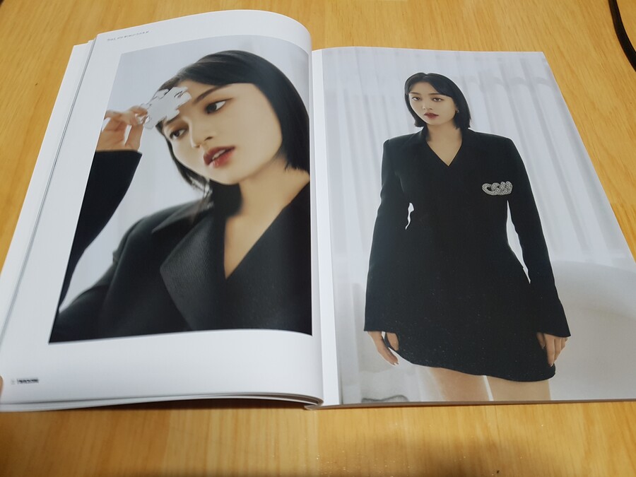 트와이스 진 포토북_14.jpg