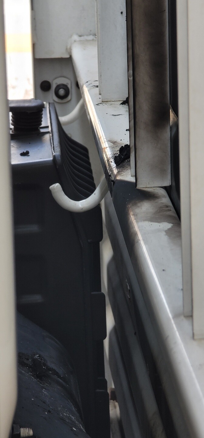 오늘 고속도로에서 죽을뻔한 썰 푼다 (장문)_1.jpg