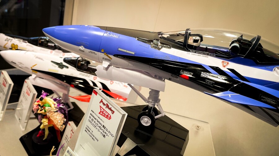 [맥스팩토리] PLAMAX 기수 컬렉션 시리즈 전시 이미지_6.jpg