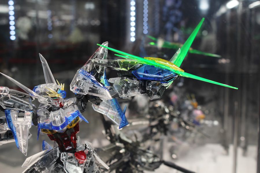 MG 이클립스 건담 [클리어 컬러] 전시 사진_7.jpg