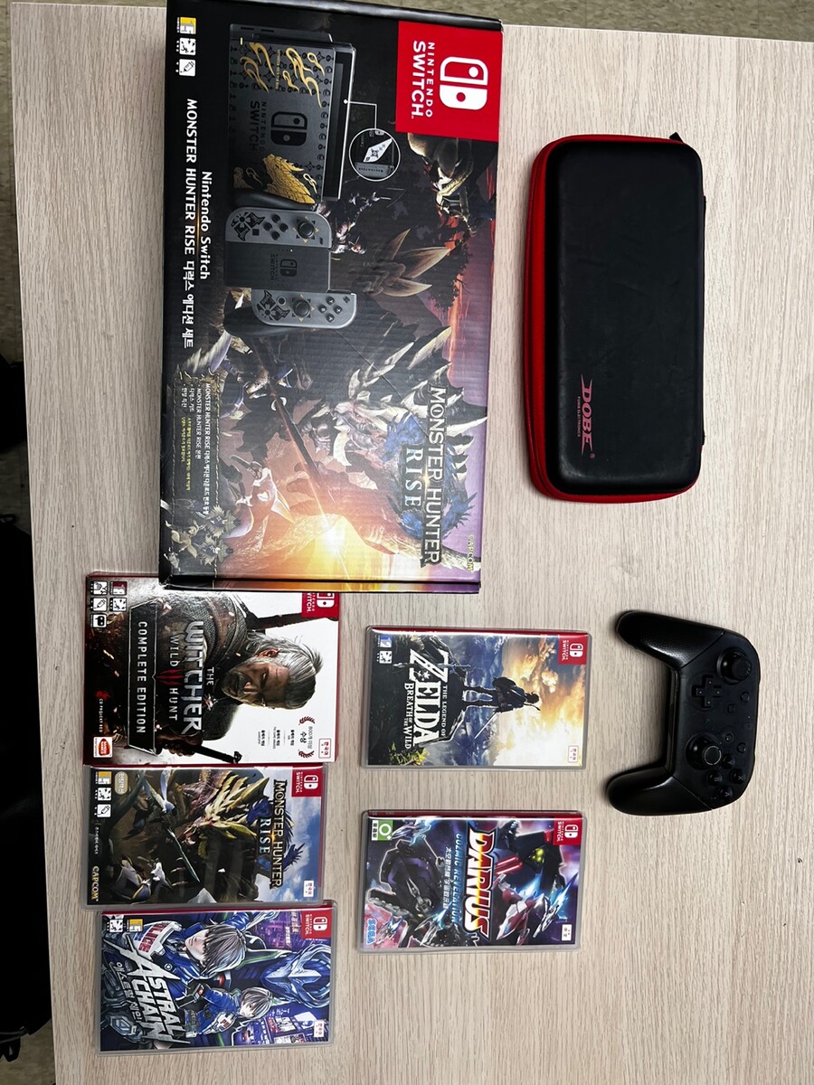 스위치 몬헌에디션+프로콘+타이틀 팝니다_3.jpg