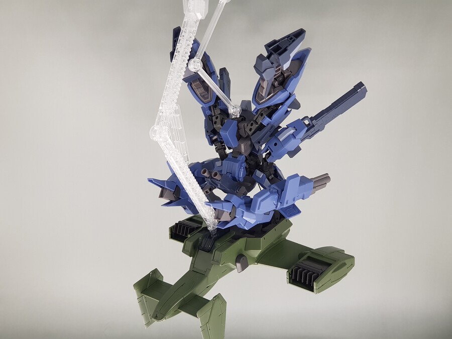 [경계전기] V-33 스톡 캐리어 리뷰_13.jpg