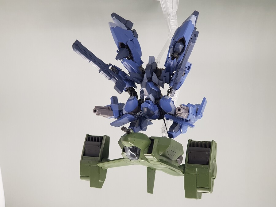 [경계전기] V-33 스톡 캐리어 리뷰_15.jpg