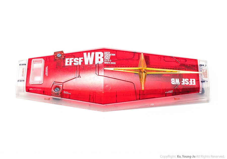 MG 퍼스트 건담 3.0 클리어 컬러 (RX-78-2 Gundam) 리뷰_36.jpg