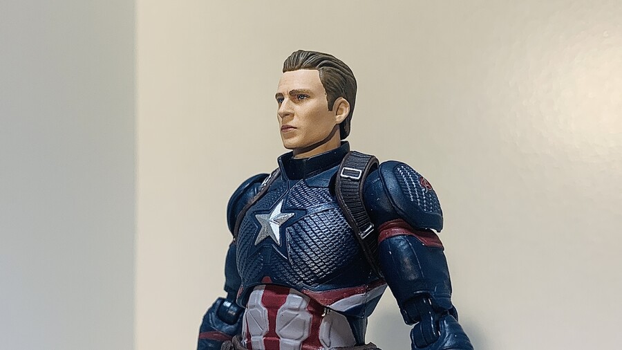 MAFEX 캡틴 아메리카 (엔드게임)_4.jpeg