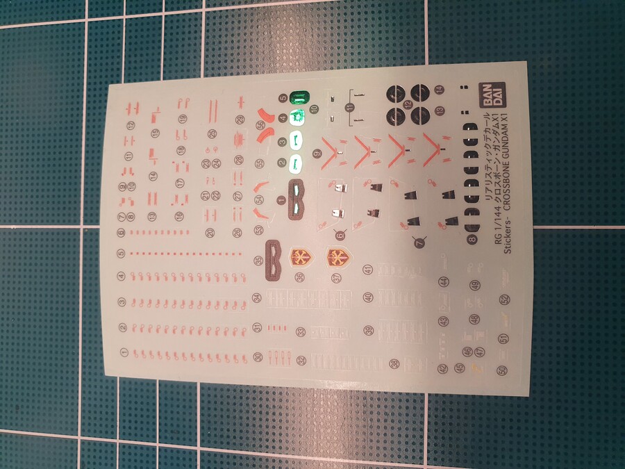 [RG] CROSSBONE 리뷰 + 부분도색_44.jpg