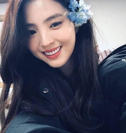 잠깐 돌았던 애교살 굴욕짤의 진실_2.jpg